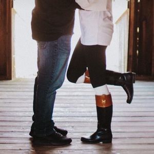 Hilfiger boots size 8 1/2 in box